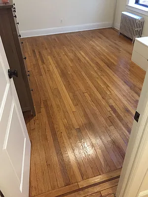 Rented by Metroline Realty | media 10