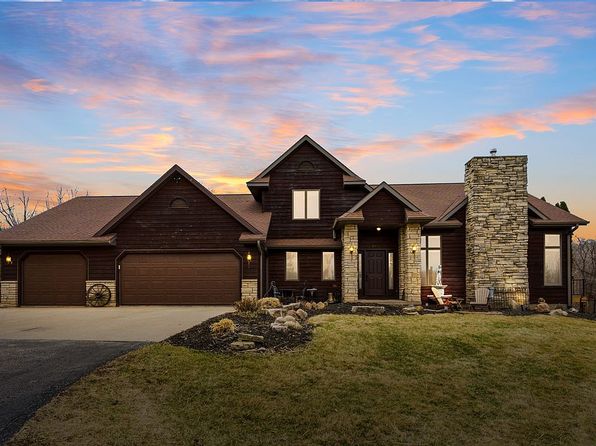 1985 Blue Heron Rd NE