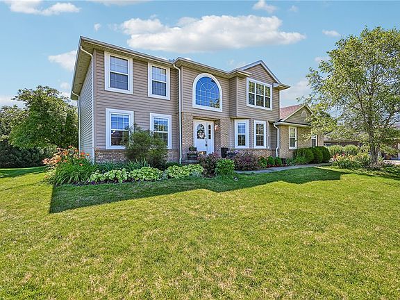 2nd image of 2031 Highlander North Dr