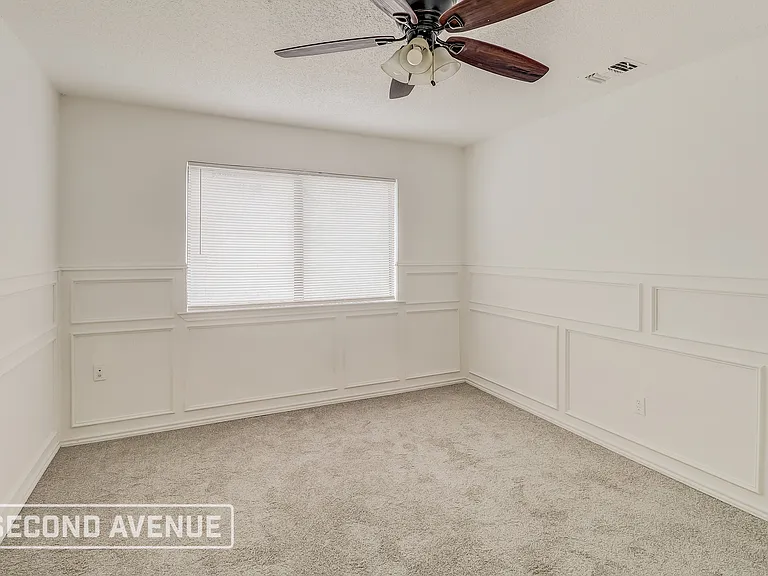 8802 Briarwood Dr — Photo 19