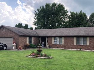 205 Oakwood Dr, Berea, KY 40403