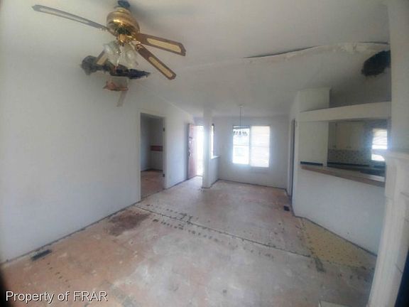 5th image of 6145 Earp Ct