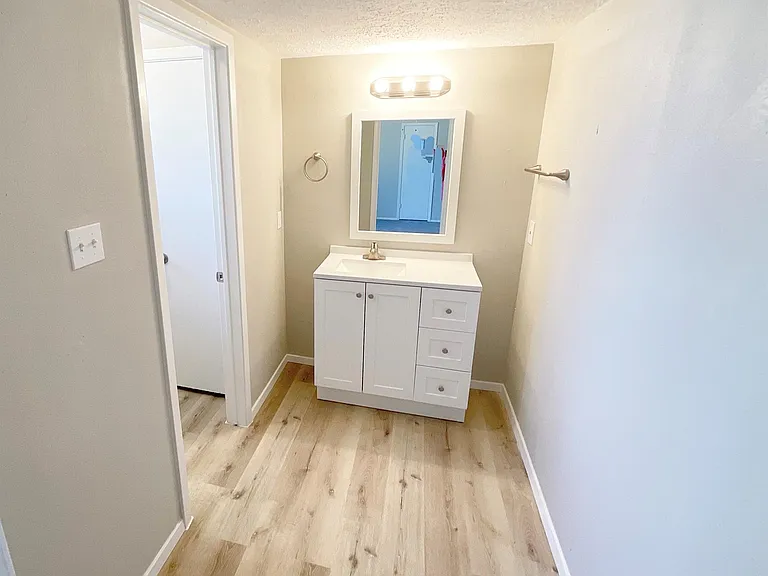 2130 Union Mill Rd — Photo 22