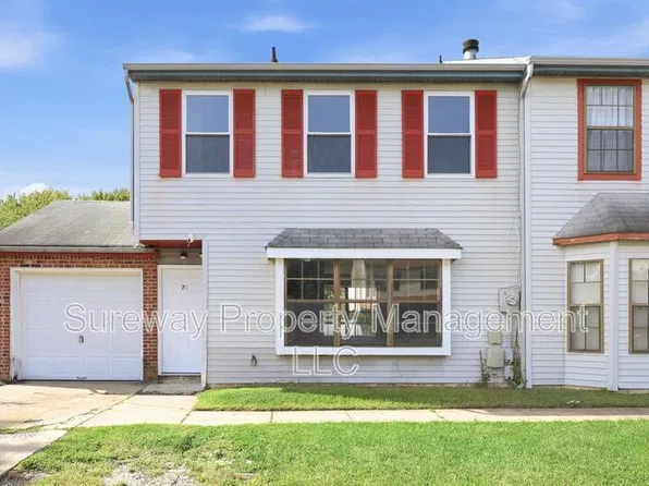 7 Hampton Gate Dr, Sicklerville, NJ