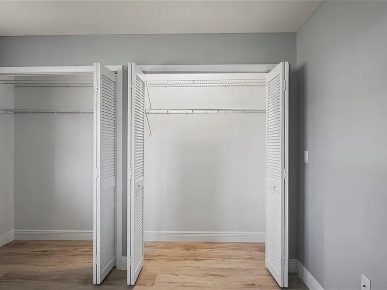 8312 Roxboro Dr — Photo 19