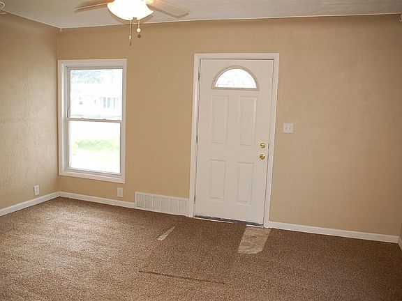 2nd image of 1420 Audrey St