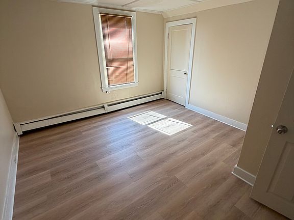 2nd image of 2 Gray Ave APT 2
