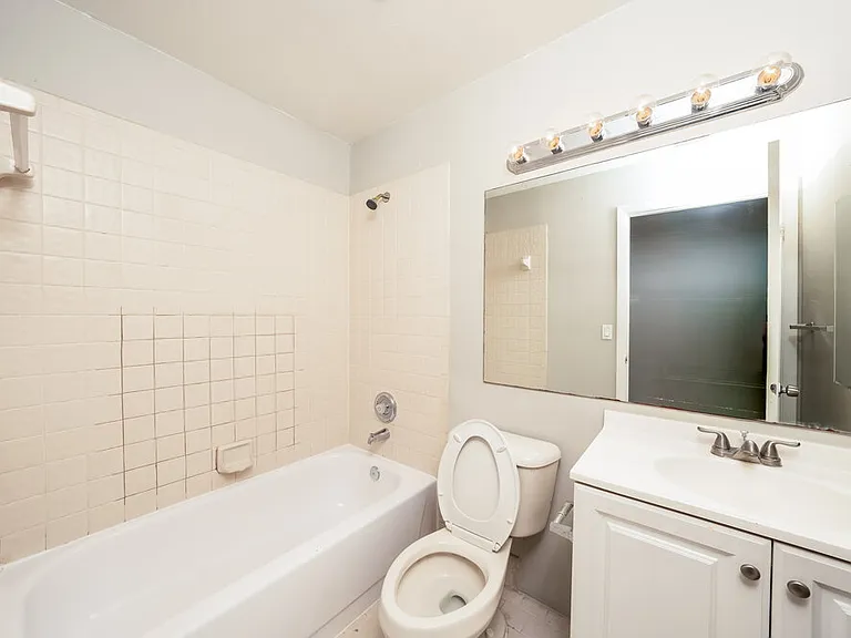 80 Baytree Cir — Photo 13