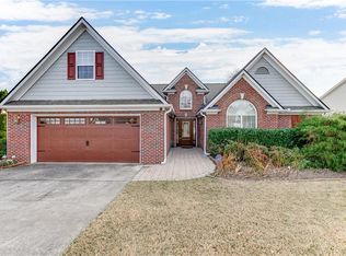 1052 Fairmont Park Dr, Dacula, GA 30019