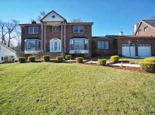 96 Jarvis Ave, Staten Island, NY 10312