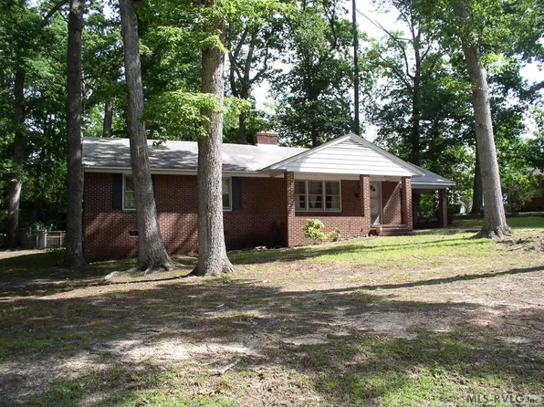1820 Garnett Street Ext, Henderson, NC 27536
