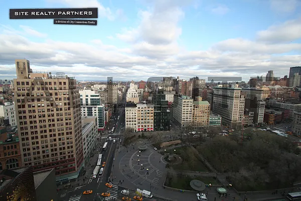 Sold by City Connections Realty | media 20