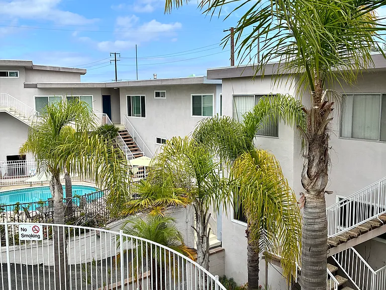 5808 S Pacific Coast Hwy — Photo 12
