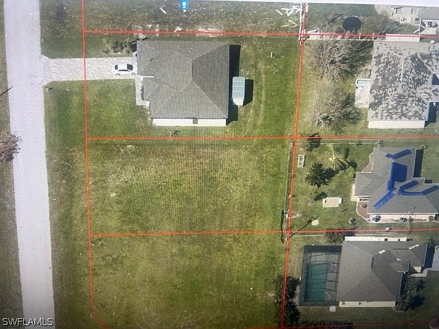 1st image of 1305 NE 9th Ave