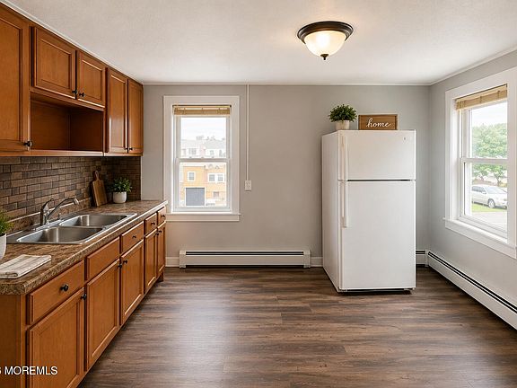 2nd image of 135 Whitehead Ave