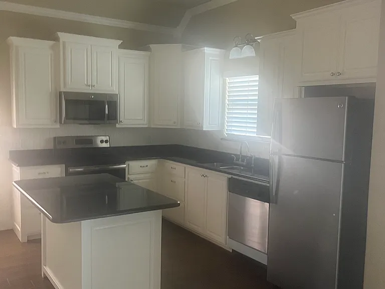 1133 Cabernet Dr — Photo 9