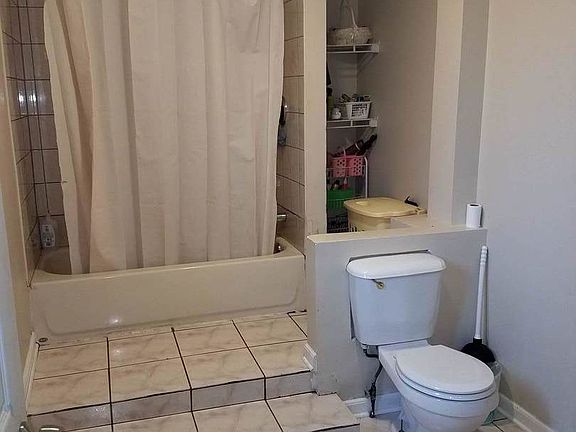 4th image of 5064 W 30th Pl #1