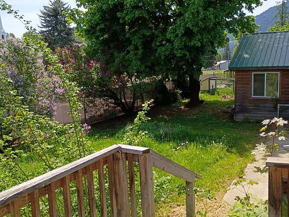 5th image of 7 Bryan Dr