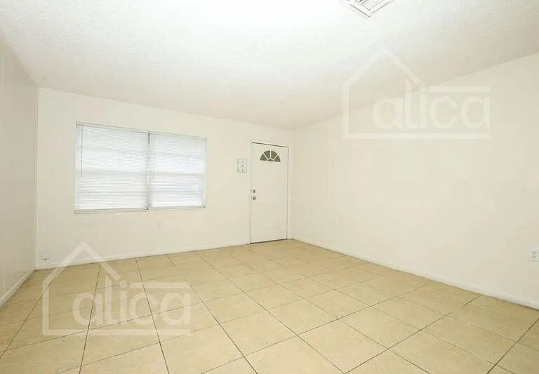 5179 Lanette St — Photo 5