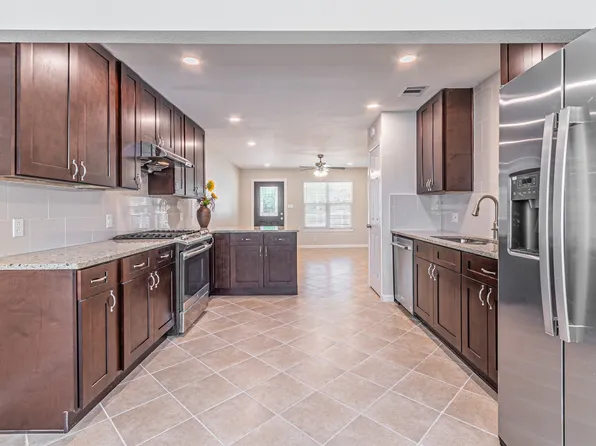 1217 E Southeast 2nd Ave, Mineral Wells, TX 76067