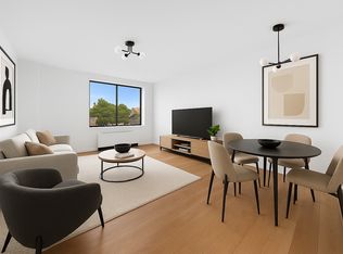 8 Vanderbilt Ave APT 4D, Brooklyn, NY 11205