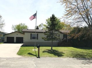 303 9 1/2 St S, Sauk Centre, MN 56378