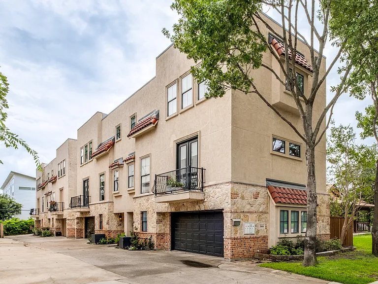 5804 Hudson St #B — Photo 18