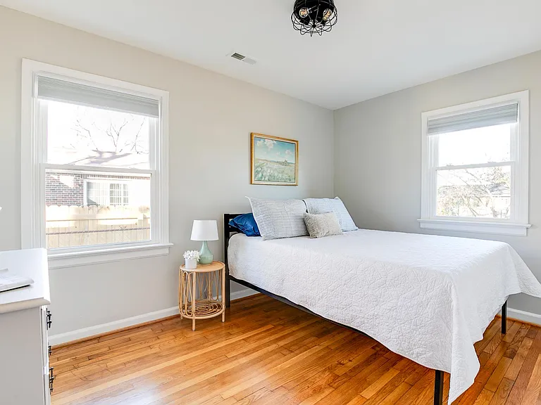 900 Cheatwood Ave — Photo 17