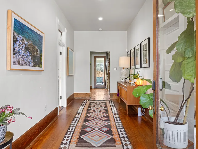 421 Spofford Ave — Photo 7