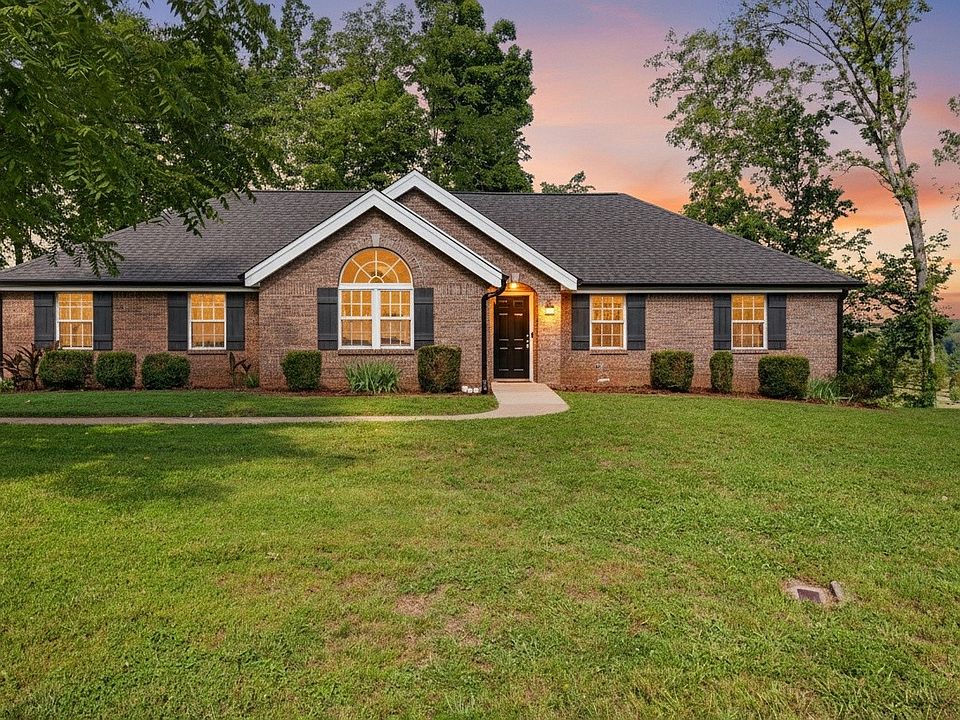 1st image of 1804 Warfield Dr