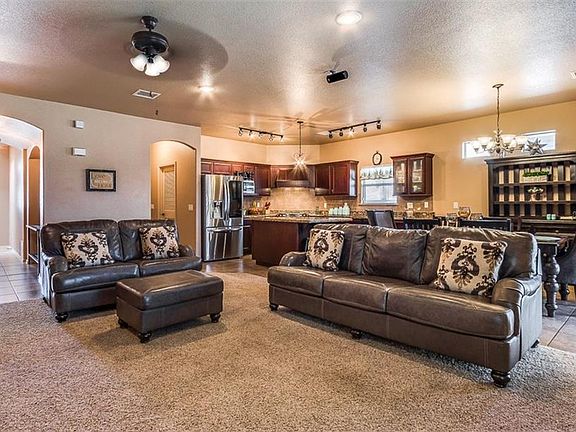 4th image of 12704 Cozy Cove Ave