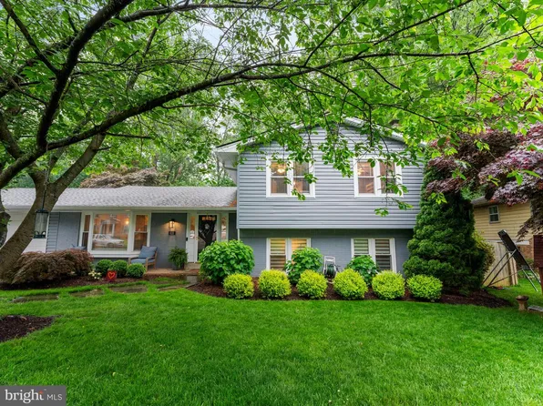 610 Kearney Ct SW, Vienna, VA 22180