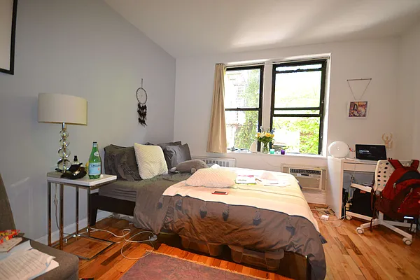 Rented by Bold New York | media 7