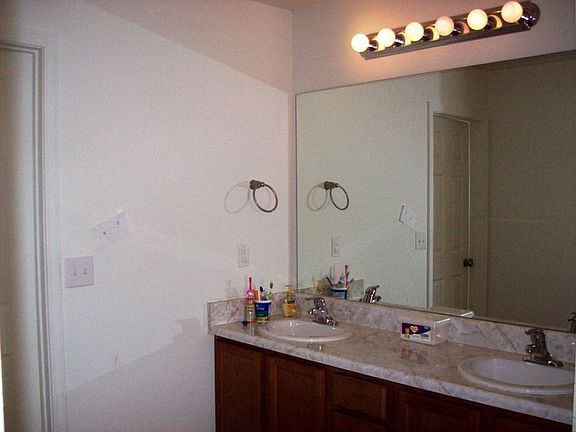 Double Sinks