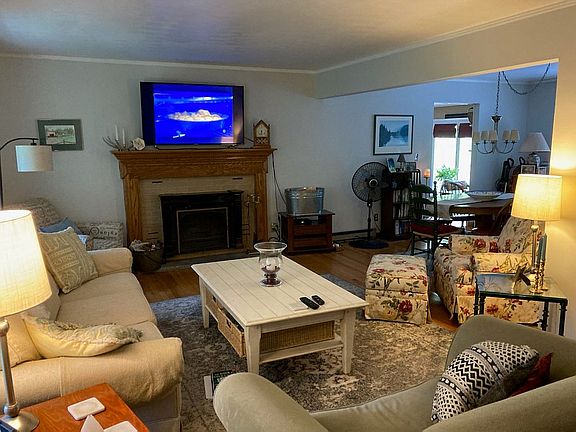 2nd image of 133 Trillium Dr
