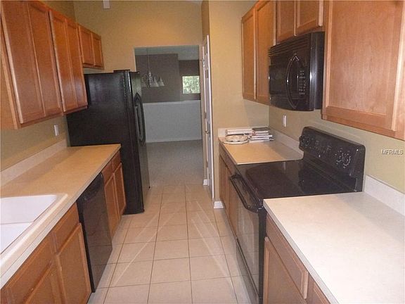 2nd image of 2019 River Turia Cir