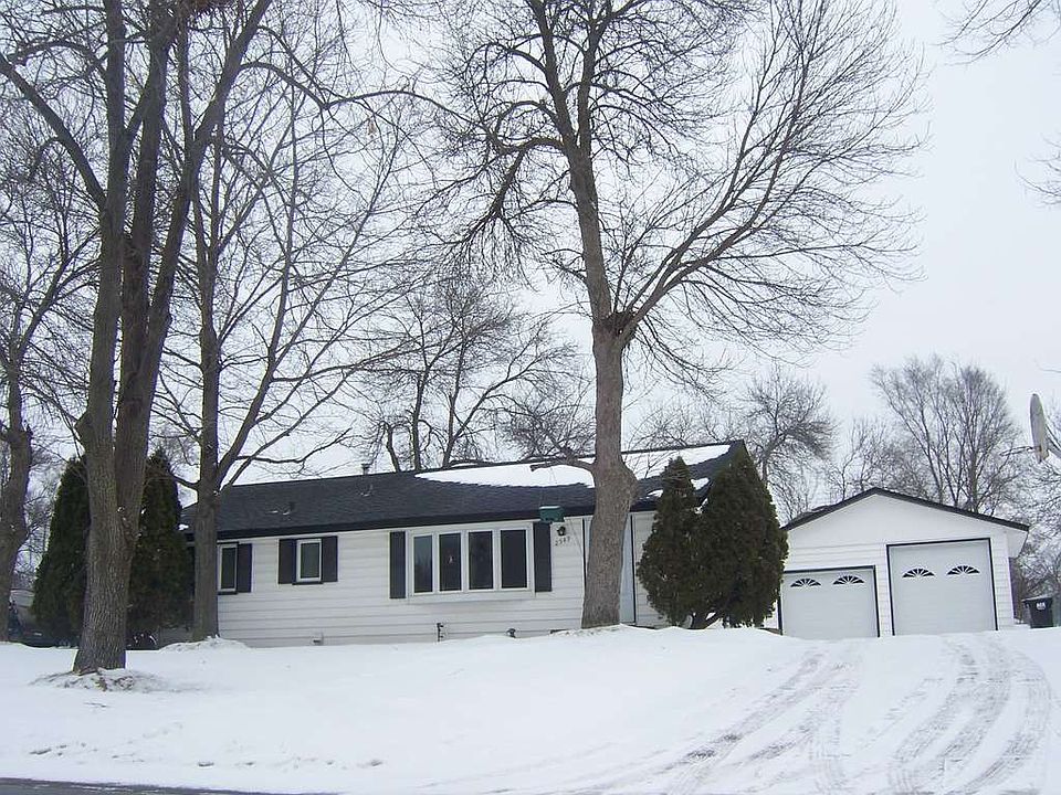 1st image of 2549 S Heights Dr NW