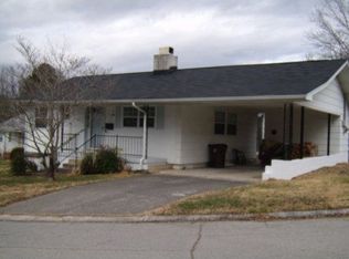 111 Parma Rd, Oak Ridge, TN 37830