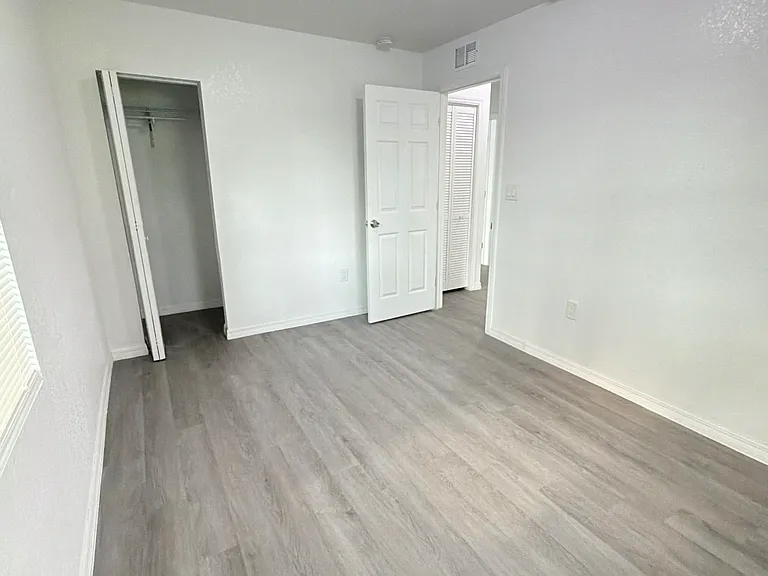 4902 El Camino Blanco St — Photo 10