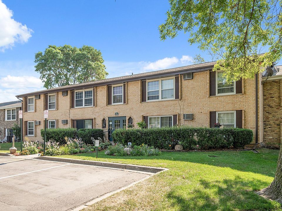 1st image of 924 Westbrooke Way APT 4