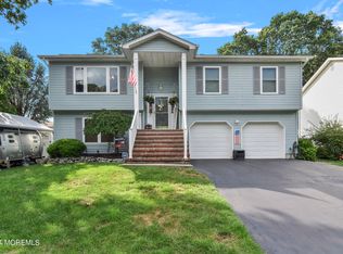 122 Moses Milch Dr, Howell, NJ 07731