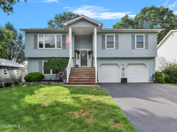 122 Moses Milch Drive, Howell, NJ 07731