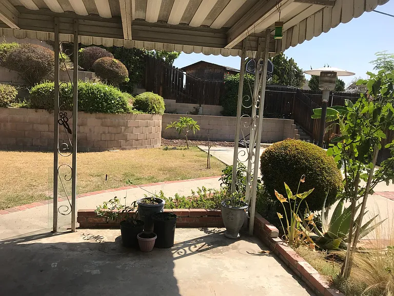 21313 Fountain Springs Rd — Photo 15