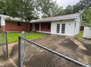 401 E Ida Ave, Opp, AL 36467