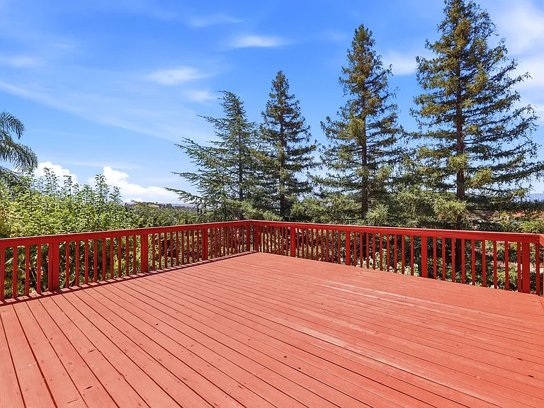 181 Piazza Way — Photo 49