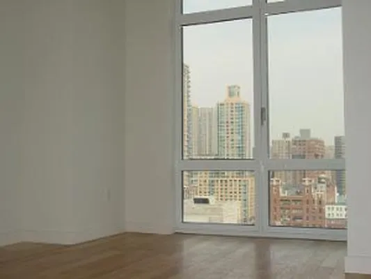 Rented by Corcoran | media 16