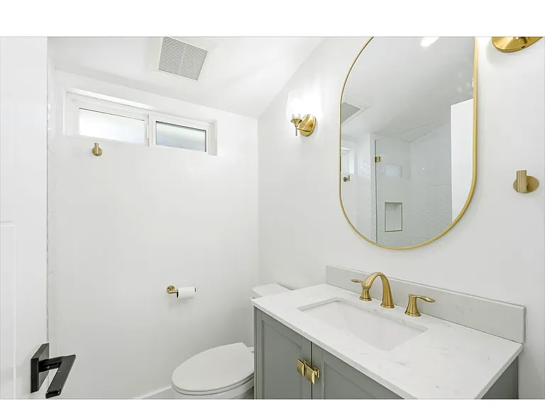 4635 Kraft Ave — Photo 34