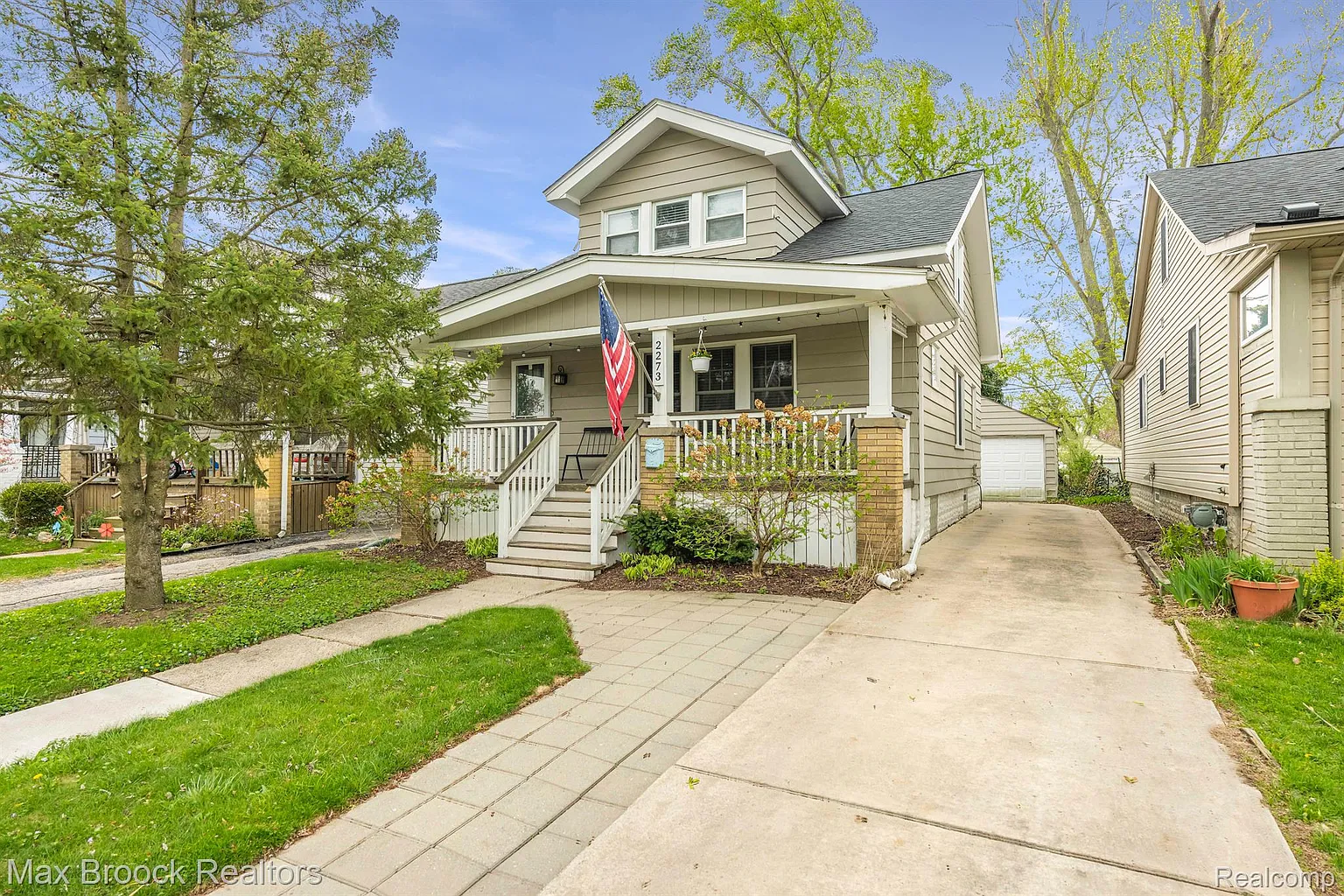 2273 Edgewood Blvd photo 1