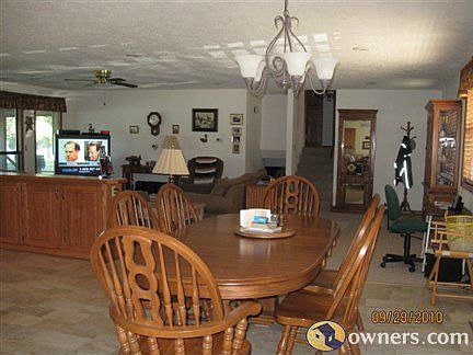 Kitchen/Family Room
