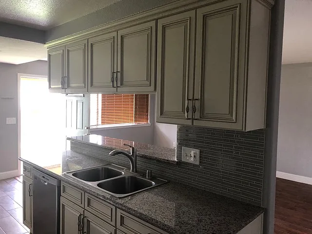 2684 Wilson Ave — Photo 14